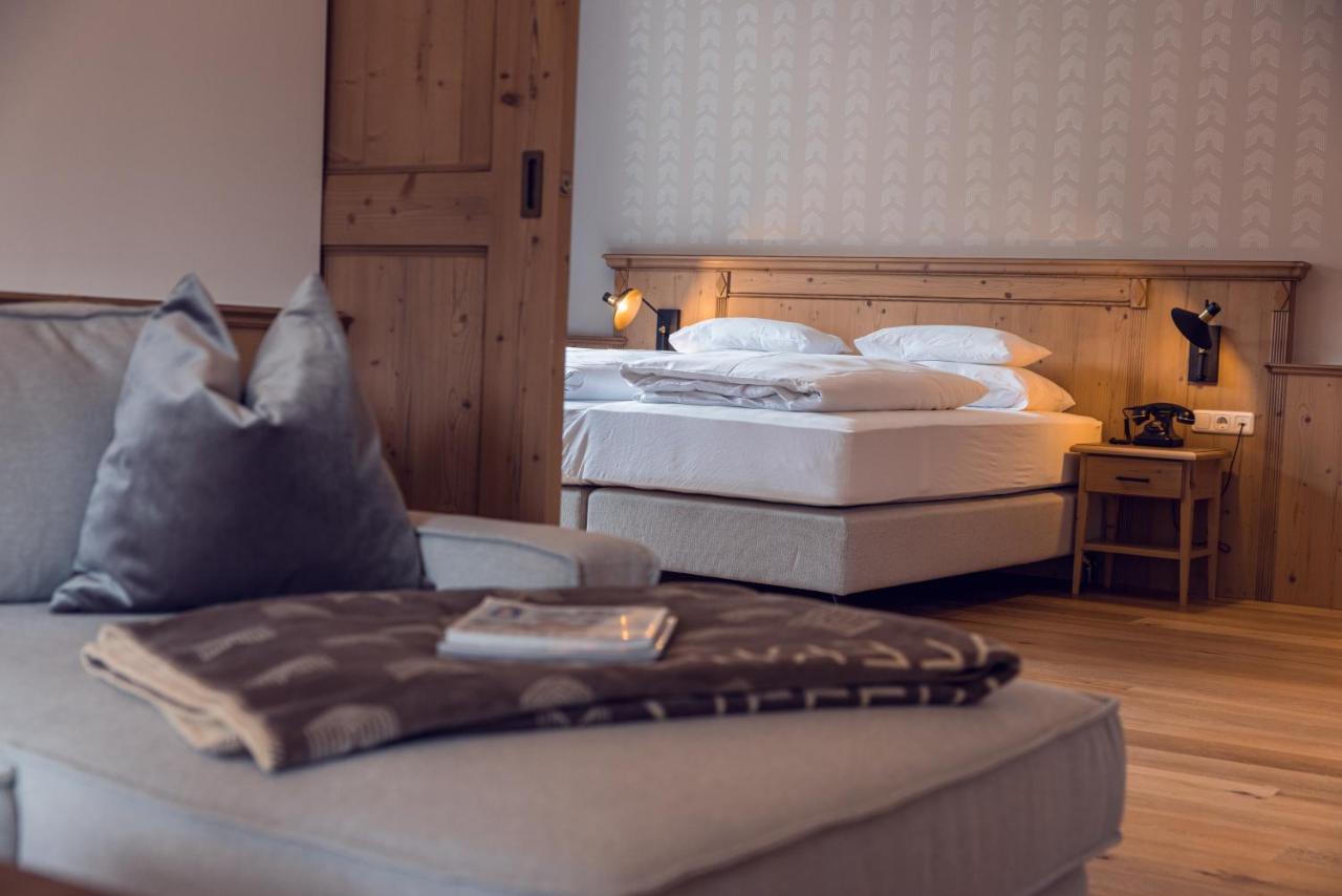 Alpine Hideaway Zillertalerhof Hotell Mayrhofen Exteriör bild