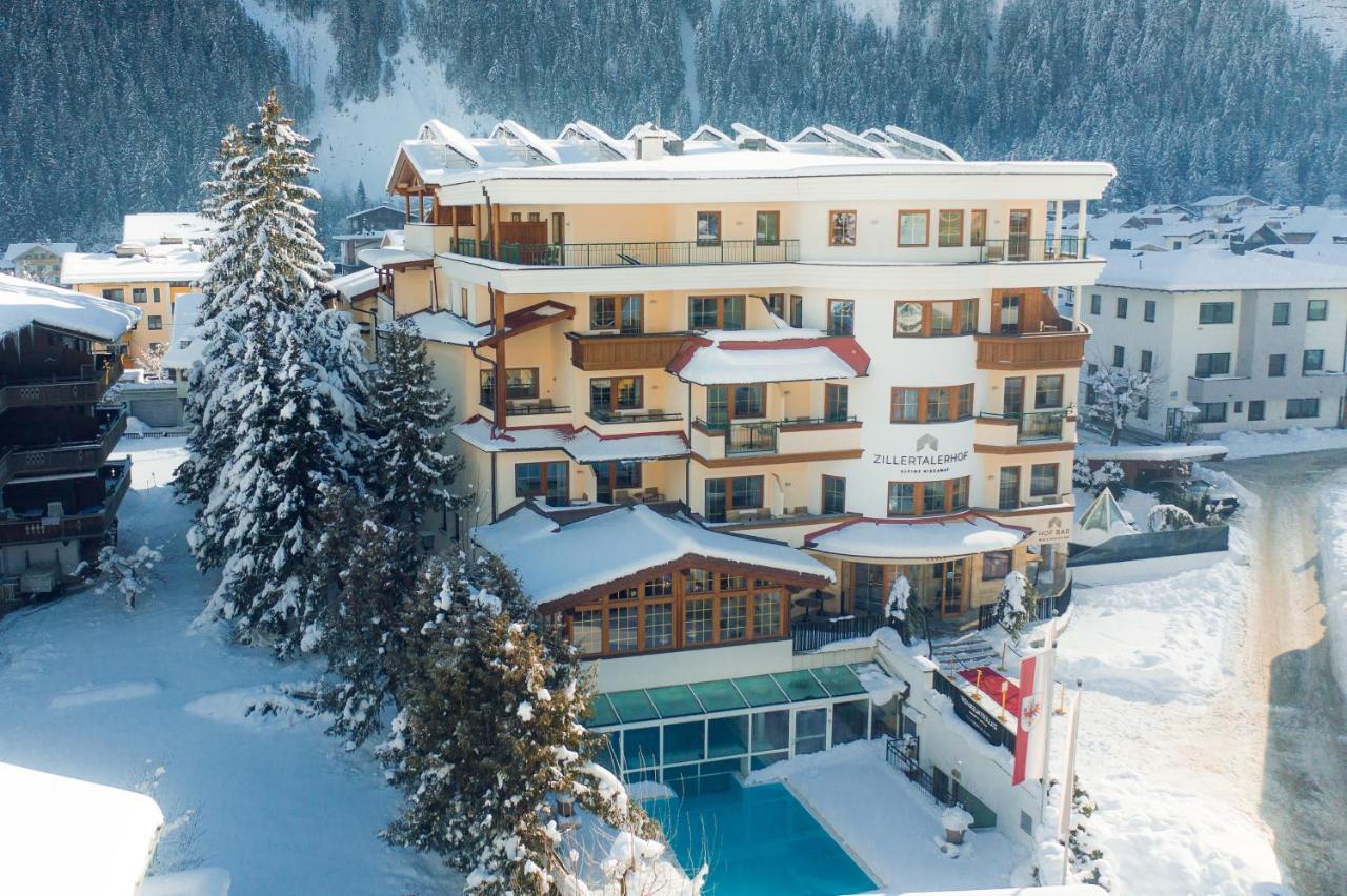 Alpine Hideaway Zillertalerhof Hotell Mayrhofen Exteriör bild